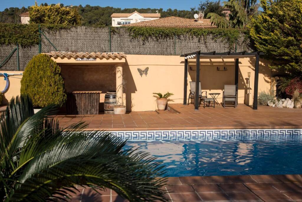 カルデス・デ・モンブイ Casa Bella Con Piscinaヴィラ エクステリア 写真