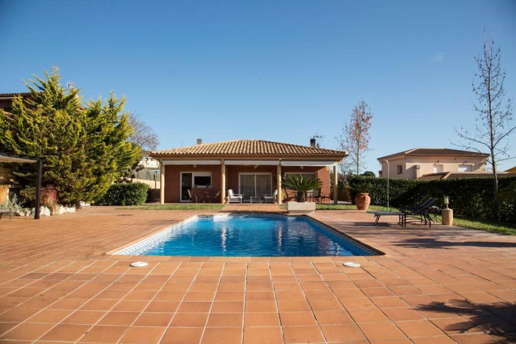 カルデス・デ・モンブイ Casa Bella Con Piscinaヴィラ エクステリア 写真