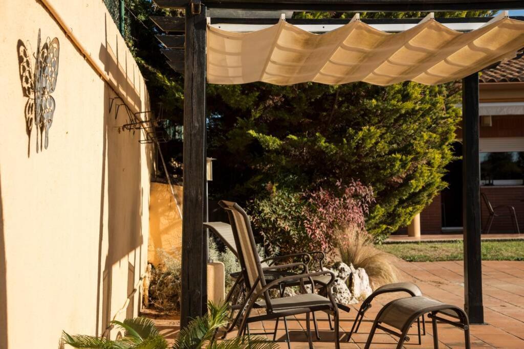 カルデス・デ・モンブイ Casa Bella Con Piscinaヴィラ エクステリア 写真