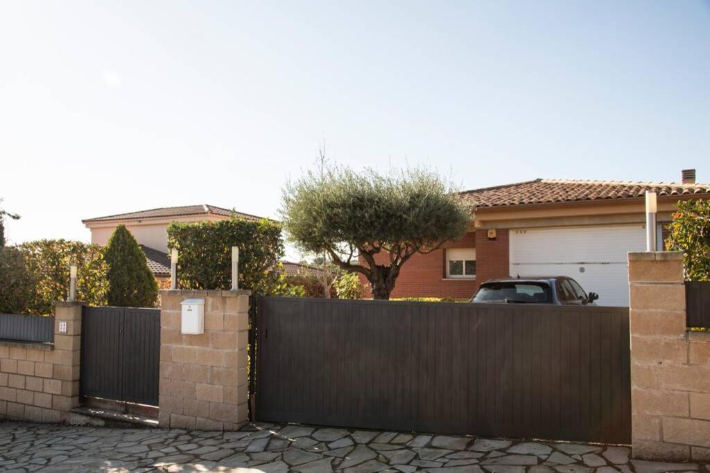 カルデス・デ・モンブイ Casa Bella Con Piscinaヴィラ エクステリア 写真
