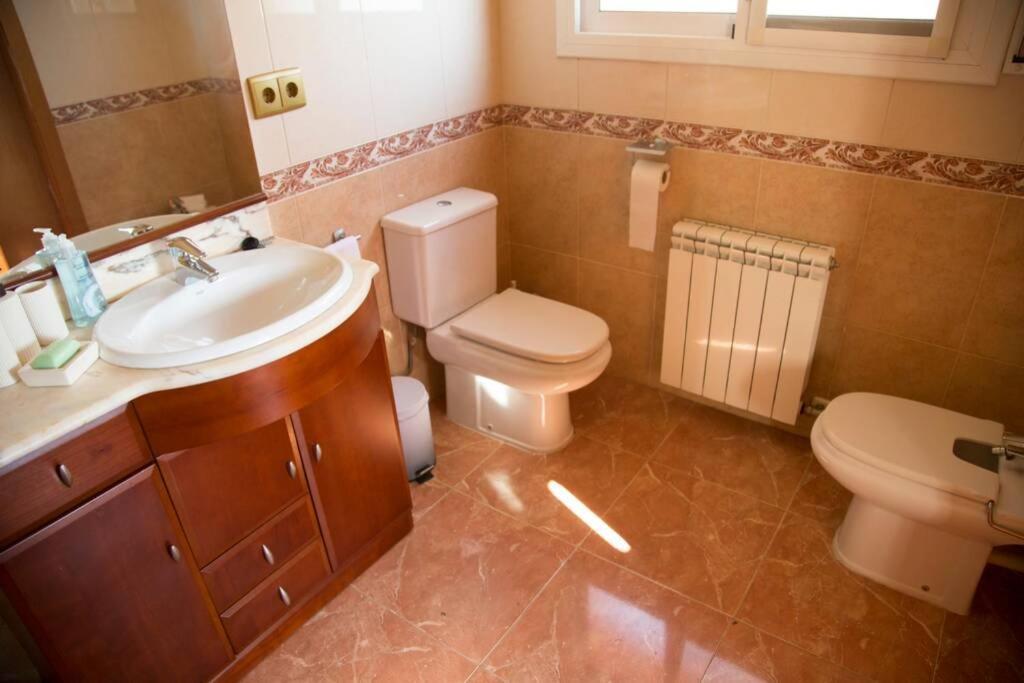 カルデス・デ・モンブイ Casa Bella Con Piscinaヴィラ エクステリア 写真